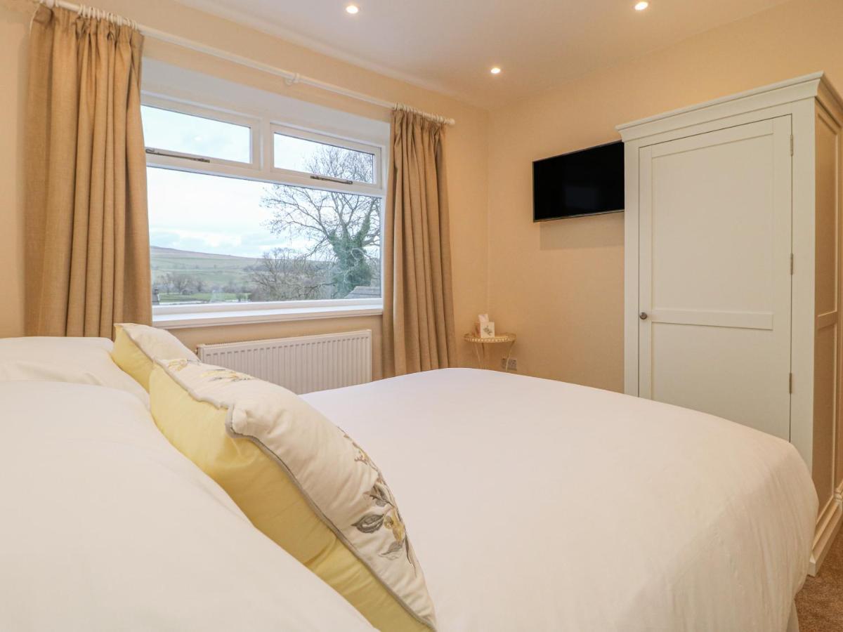 Westholme Villa บาร์นาร์ดคาสเซิล ภายนอก รูปภาพ